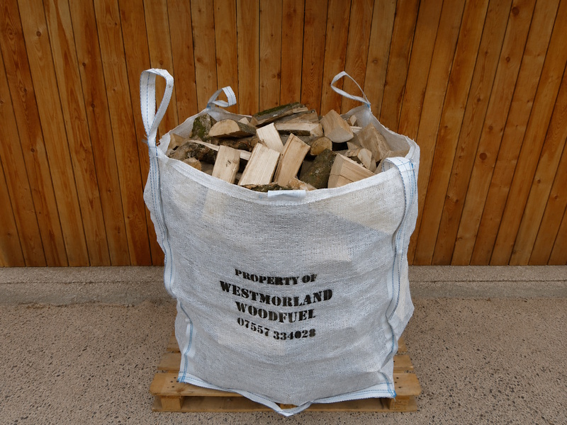 Vented dumpy bag of air dried logs
